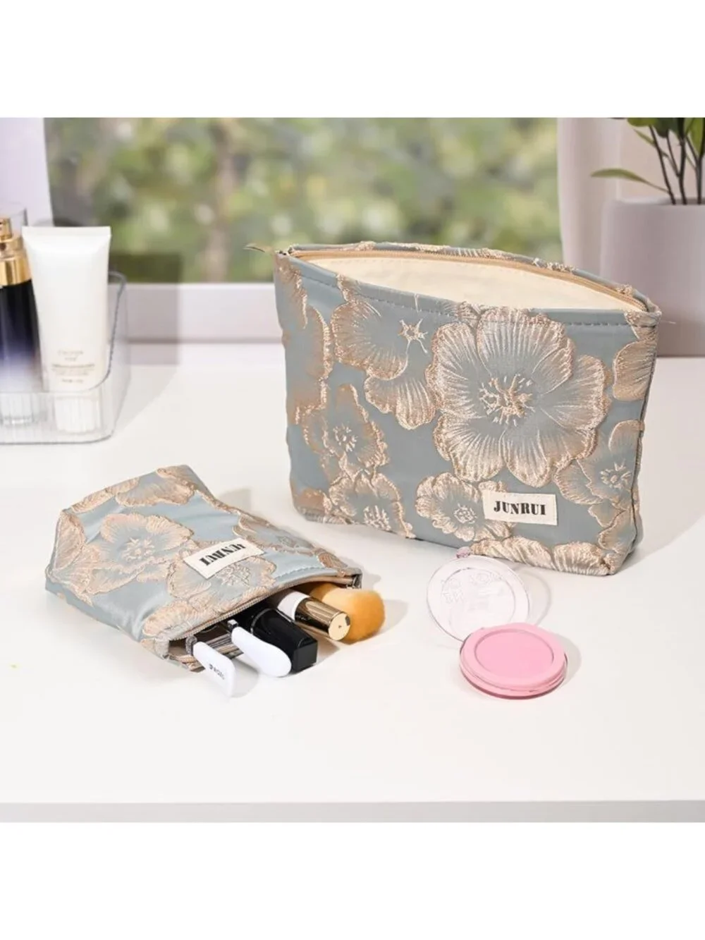Chic Floral Embossed Makeup Bag | Elegant Cosmetic Pouch with Embroidery Design